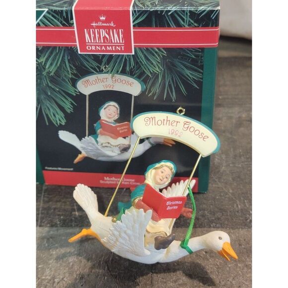 Hallmark 1992 Mother Goose ornament Xmas decor - Picture 1 of 4